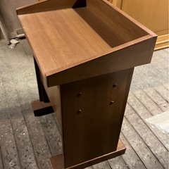【新品】演台　表彰台　司会台②の画像