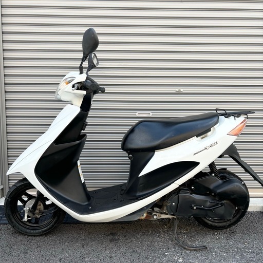 2922.定番人気　アドレスv50 高年式白メーター　バッテリー新品　千葉県柏市　即日配送、自走引き取りも可能