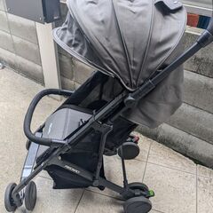 RECARO　ベビーカー