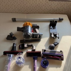 中古美品ダイソンＶ６