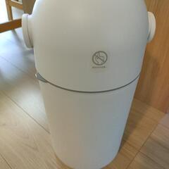 ピジョン　ステール　オムツ用ゴミ箱