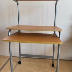 パソコンラックの画像