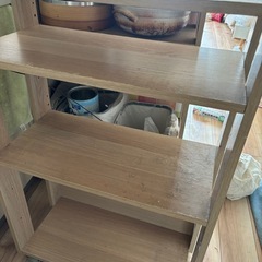 収納棚の画像