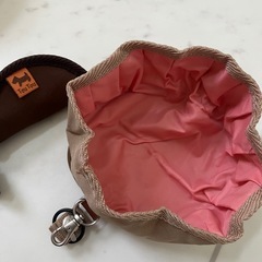 ペット用折りたたみ式お水
入れ 