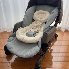 コンビ　ネムリラAUTOSWINGBEDi Longスリープシェル
