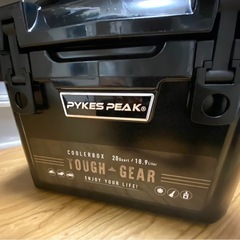 破格､､､PYKES PEAKクーラーボックス