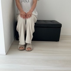 収納兼椅子の画像