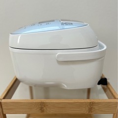 決まりました📌真空IH炊飯器TOSHIBA RC-10VRN(W) 【決まりました】の画像