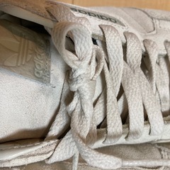adidas　CONTINENTAL80 ベージュホワイトの画像