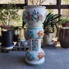 大きな陶器製の鉢　差し上げます(決まりました)