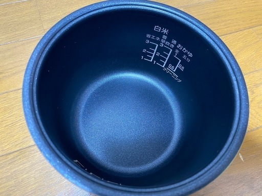  2019年製?象印 炊飯器 5.5合 圧力IH式 極め炊き 鉄器コートプラチナ厚釜 保温40時間 ブラック NP-BJ10-BA(0