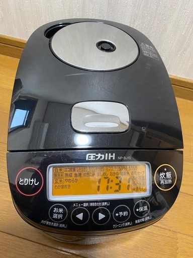  2019年製?象印 炊飯器 5.5合 圧力IH式 極め炊き 鉄器コートプラチナ厚釜 保温40時間 ブラック NP-BJ10-BA(0
