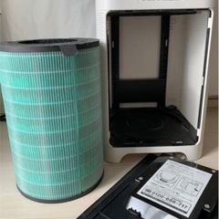 【格安美品・ペット、花粉症対策】バルミューダ　空気清浄機　EJT-1000-WKの画像