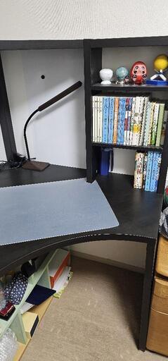 IKEA MICKE 角 机 テーブル