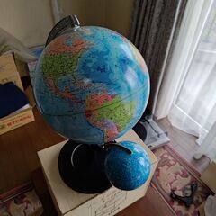 地球儀 GLOBE
