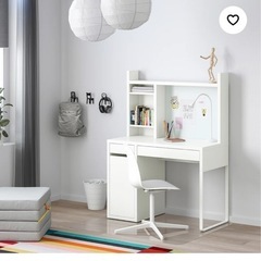 IKEA学習机の画像