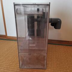 日海センターオリジナルタワー型濾過槽の画像