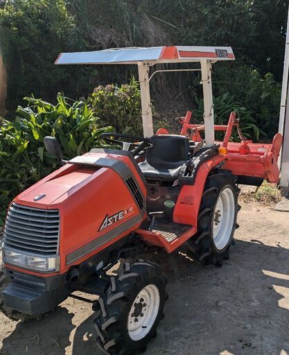 鹿児島発　クボタ　17馬力　トラクターA17 　モンローオート