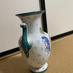 イタリア　アンティーク　花瓶の画像