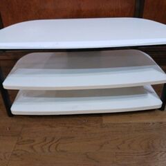 テレビ台の画像