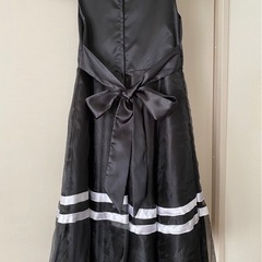 値下げ　子供用ドレス　140㎝　発表会やコンクールに　古着の画像