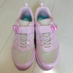 瞬足　女の子用　2足(未使用有り)23㌢