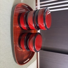 お盆　和食器　海鮮丼などセットでの画像