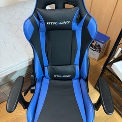 GTRACINGゲーミングチェア の画像