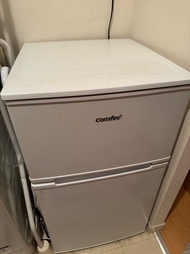 楽天市場】【設置取付なし】COMFEE 冷蔵庫 90L 2ドア 右開き RCT90WH/E COMFEE' 冷蔵庫 90L 2ドア 右開き ホワイト RCT90WH/E 耐熱天板