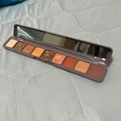 アイシャドウ