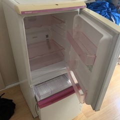 冷蔵庫　137l無料
の画像