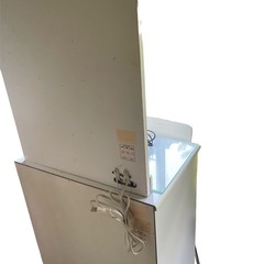 ライト付き　ドレッサーの画像