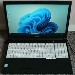 富士通　LIFEBOOK　A576/P　予約済