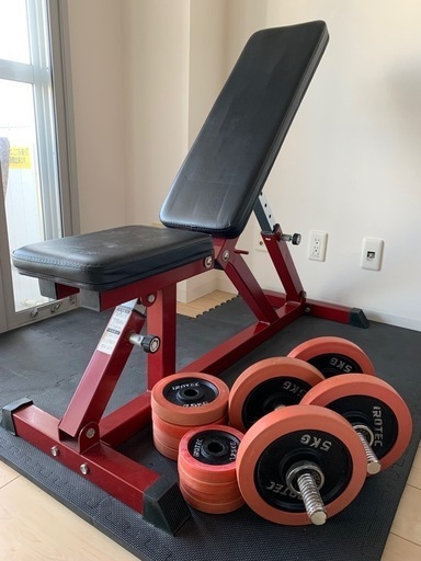 トレーニングベンチ・ダンベルセット