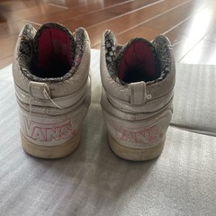 VANZ ハイカット　スニーカー　22㎝の画像