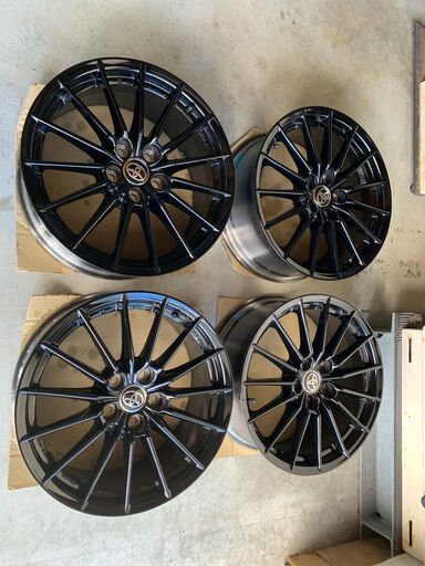 GRヤリスRZ純正ホイール　ENKEI製