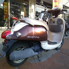 NO.5141　ホンダ　ジョルノ　４サイクルエンジン　フューエルインジェクション車　メタリックブラウン＆ホワイトの画像