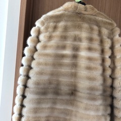 婦人服　毛皮　9号　日本製難ありの画像