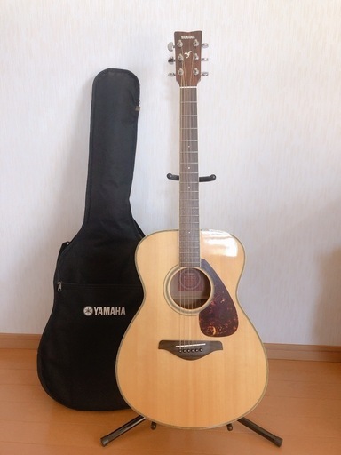 ヤマハ　アコースティックギター　FS720S
