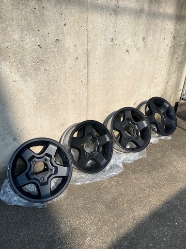 ジムニーJ
B23 JA11 アルミホイール　4本セット　黒塗装