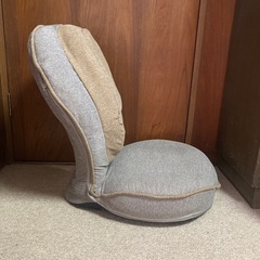 背筋がGUUUN美姿勢座椅子リッチの画像