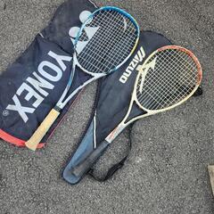 mizuno　YONEX　テニスラケット2本ケース有り