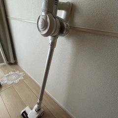 9/8まで！お譲りしますハンディ掃除機