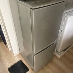 シャープ　冷蔵庫