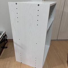 【明日まで】白カラーボックスの画像