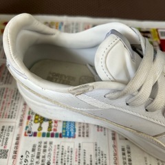 PUMAスニーカー(キャリーナストリート
)の画像