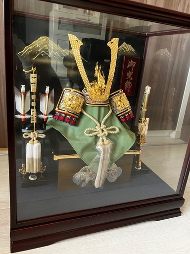 美品》五月人形 カブト ガラスケース