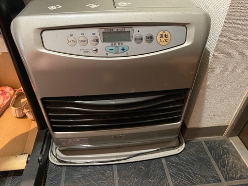 石油ファンヒーター   7.0Lタンク