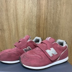 靴　16.5センチ　ピンク  ニューバランス996の画像