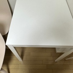 IKEAテーブル&イス